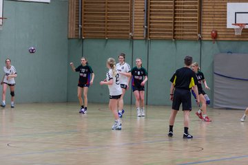 Bild 150 - B-Juniorinnen SV Henstedt-Ulzburg - SG Wittorf / FT Neum�nster : Ergebnis: 19:22